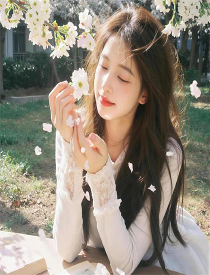 全面解析：《漫长的战争》的创作历程与幕后花絮——影视专业人士深度解读